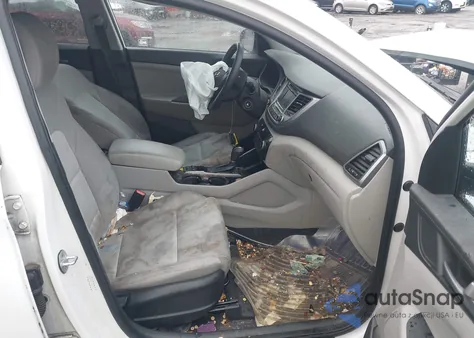 2016 Hyundai Tucson Se z USA, uszkodzony, nr VIN KM8J3CA42GU128317